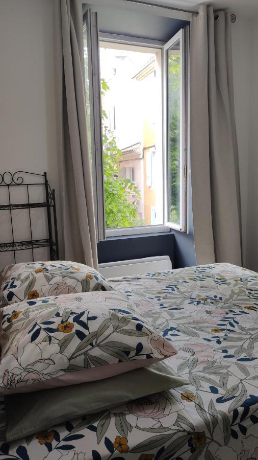 A Deux Pas Du Theatre Apartment Orange  Ngoại thất bức ảnh